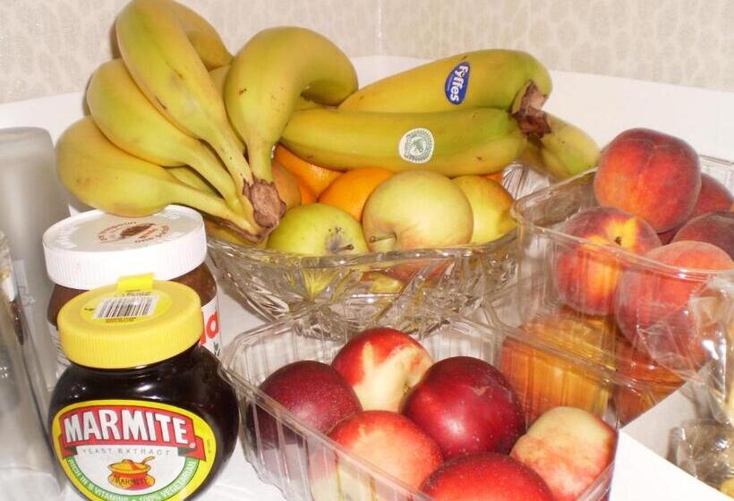 Sportsmans Lodge Bed And Breakfast