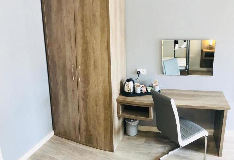 The Anchor Hotel & Bars