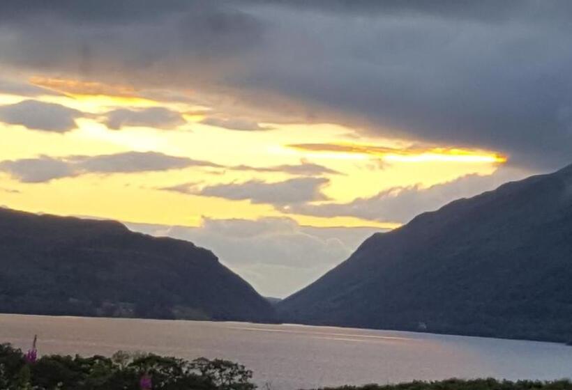 The Brander Lodge Hotel And Bistro