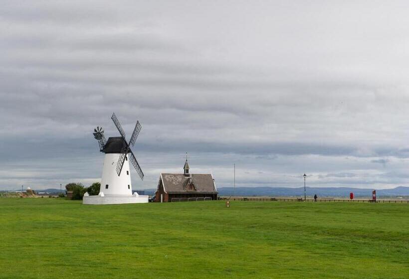 The County Hotel By Innkeeper S Collection