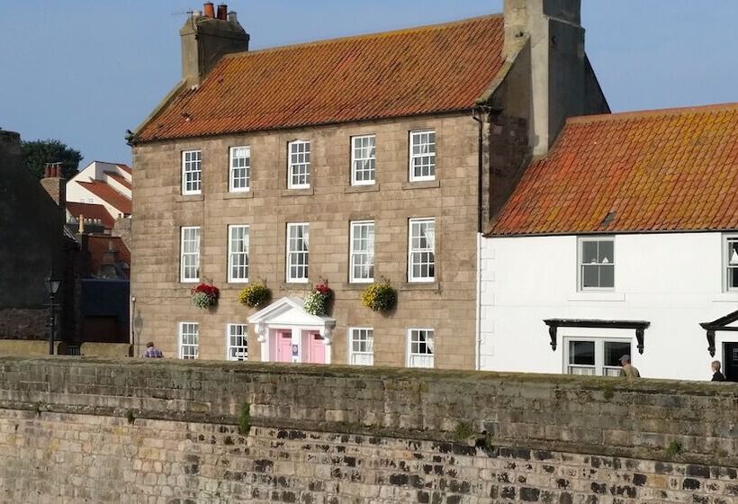 The Walls Bed And Breakfast