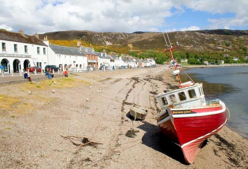 Ullapool Youth Hostel