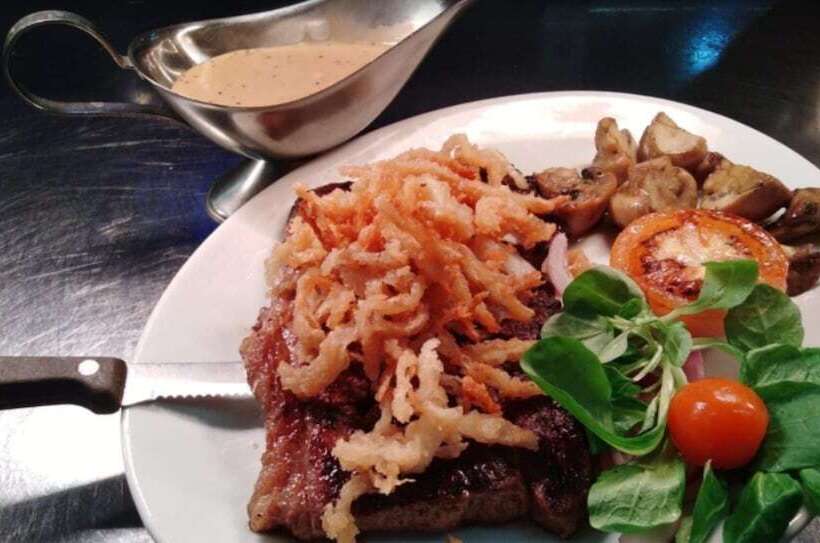 Walsh S Hotel And Apartments