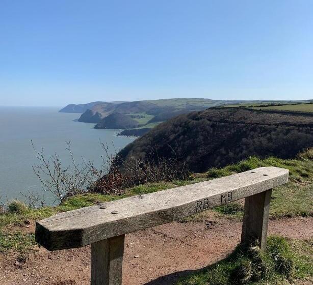 Ocean Backpackers Self Catering Hostel