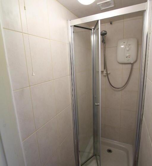 Общежитие The Eagles Bunkhouse