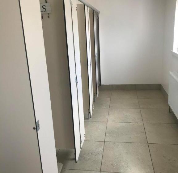 Общежитие The Mission Bunkhouse