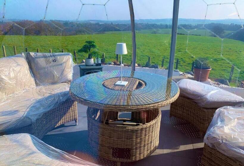 Ayrs And Graces Luxury Bed And Breakfast