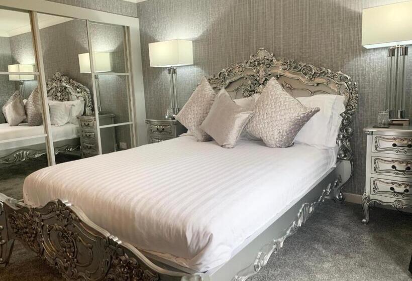 Ayrs And Graces Luxury Bed And Breakfast