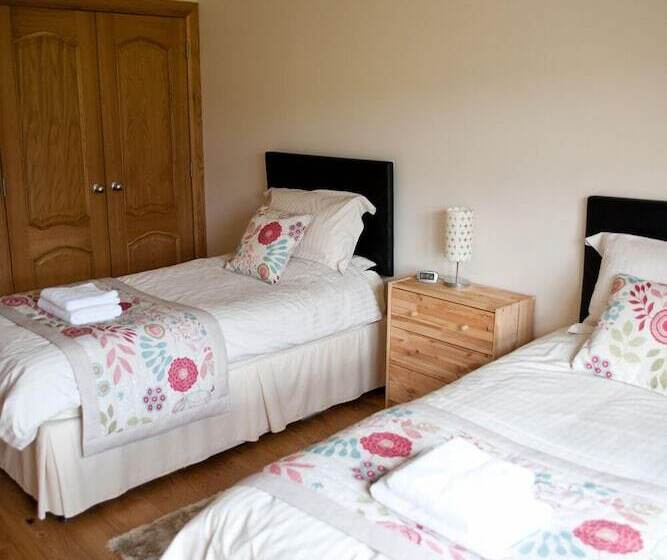 Bamflatt Farm Bed & Breakfast