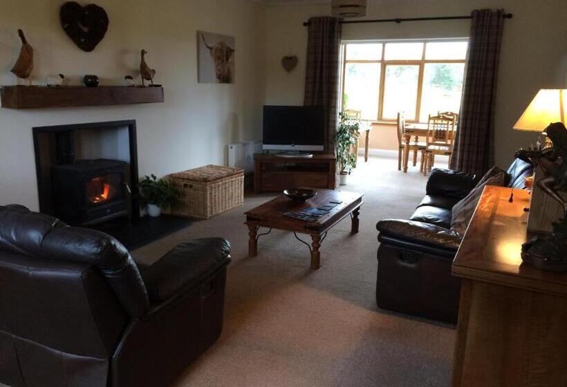 مبيت وإفطار Ach Na Sidhe