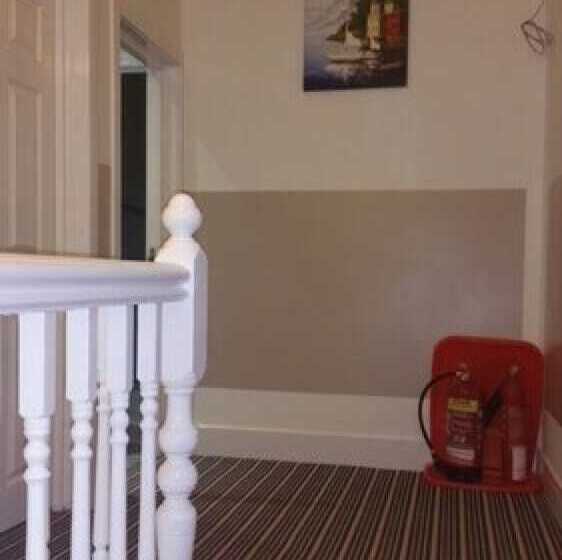 مبيت وإفطار Ali Inn Oxford