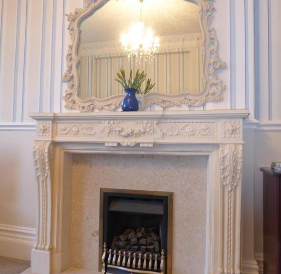 مبيت وإفطار Arvon House