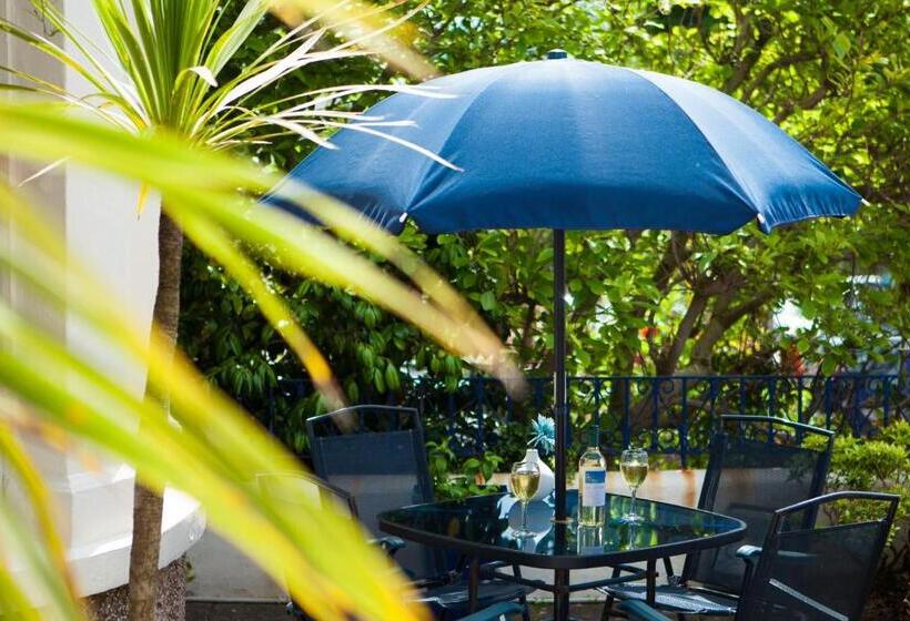 مبيت وإفطار Arvon House