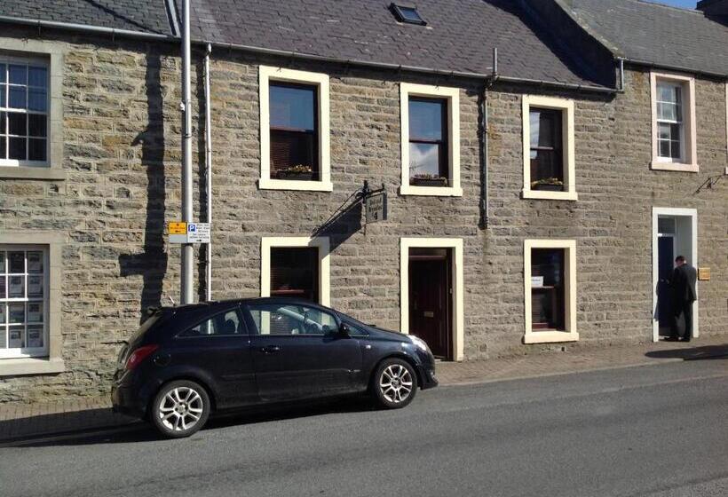 Bed And Breakfast At 4