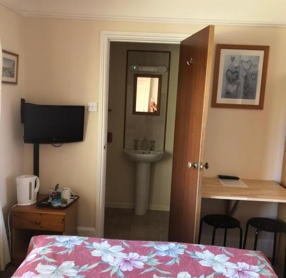 住宿加早餐 Auplands En Suite Rooms