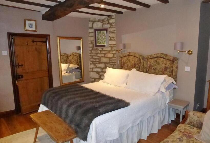 ベッドアンドブレックファースト Badgers Hall