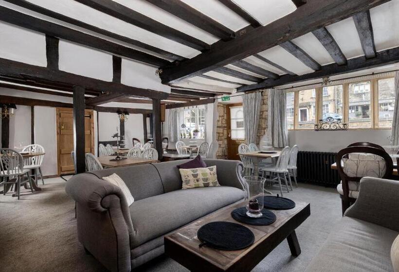 ベッドアンドブレックファースト Badgers Hall