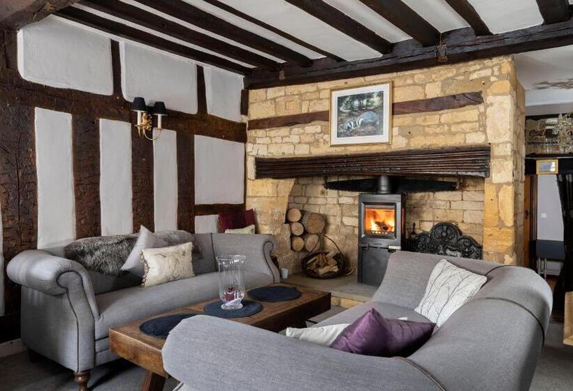 ベッドアンドブレックファースト Badgers Hall