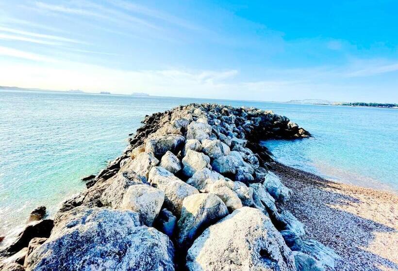 צימר Bayliss Hall Guesthouse