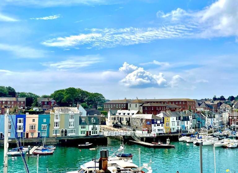 צימר Bayliss Hall Guesthouse