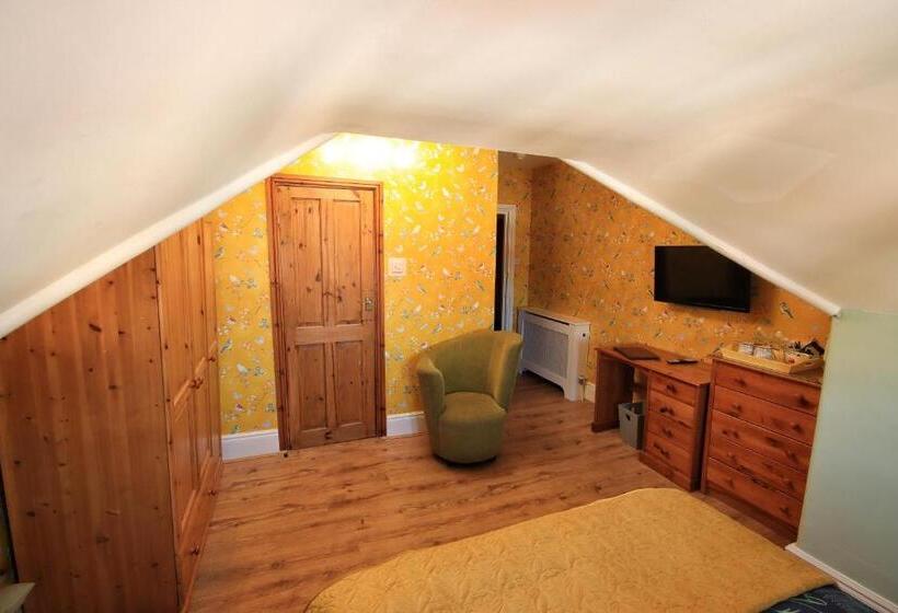 تختخواب و صبحانه Beaches Guesthouse