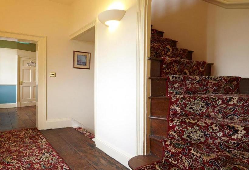 ベッドアンドブレックファースト Blackgreaves Farmhouse