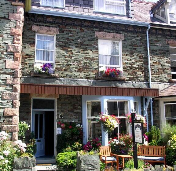 Bed and Breakfast Bluestones