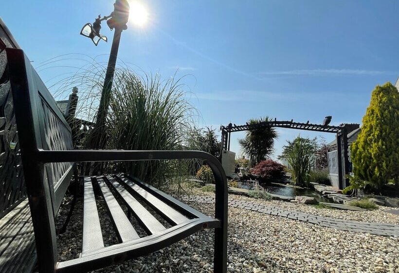 住宿加早餐 Bojangles Guest House