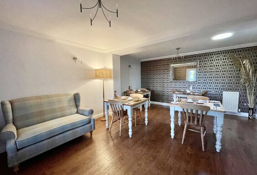 住宿加早餐 Bojangles Guest House