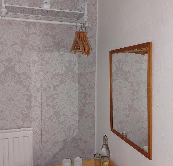 Bed and Breakfast Branstone Guest House