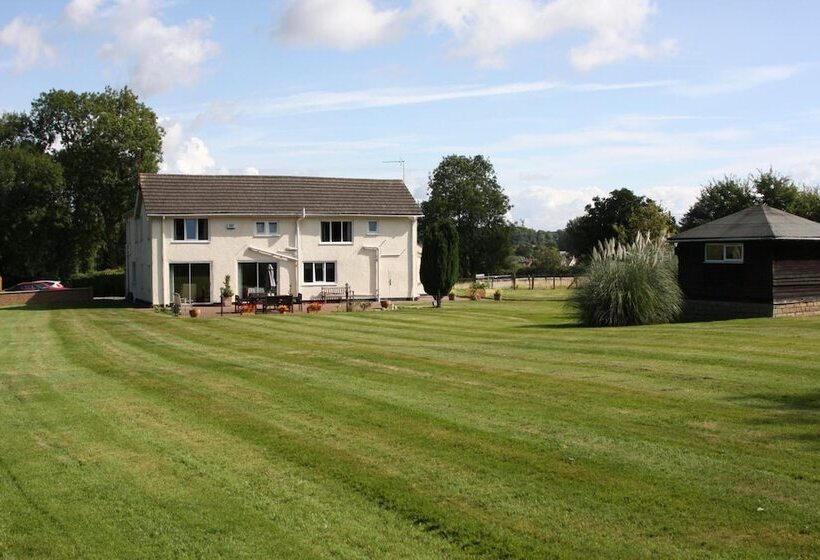 민박 Broadwell Guest House