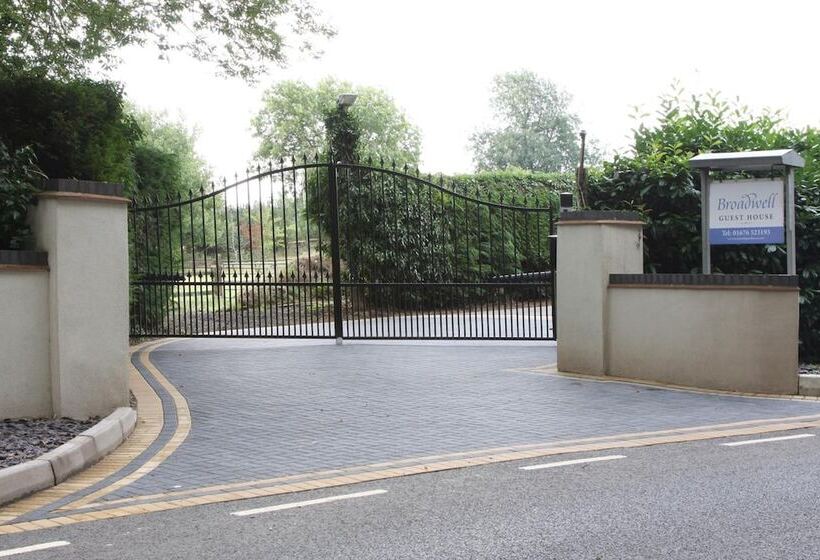 민박 Broadwell Guest House