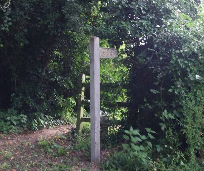 민박 Broadwell Guest House