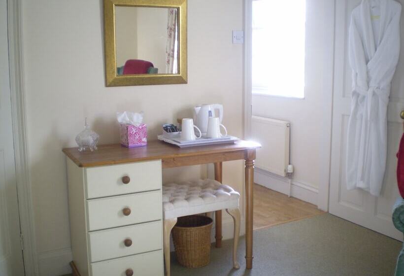 Buckley Farmhouse B & B