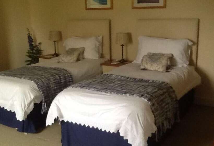 Buckley Farmhouse B & B