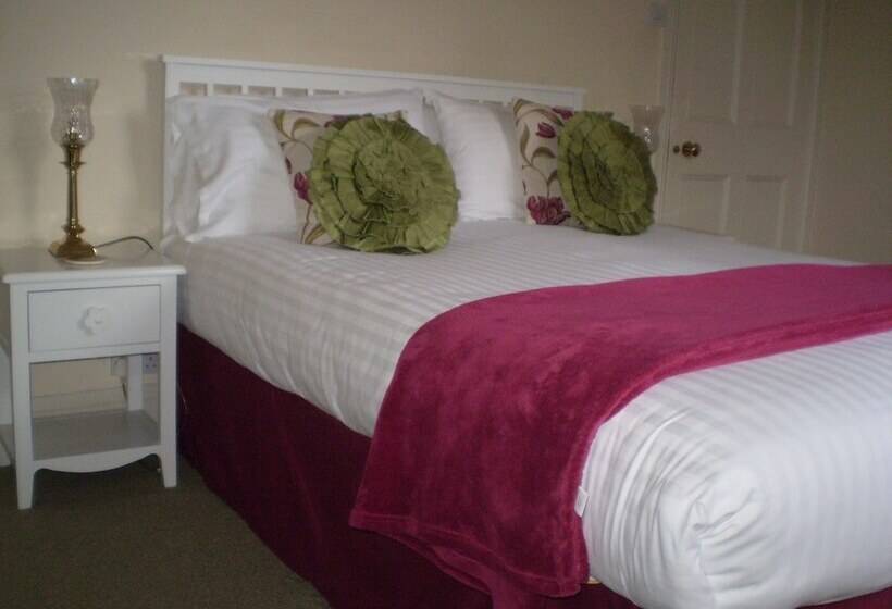 Buckley Farmhouse B & B