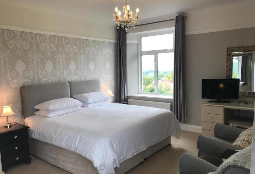 مبيت وإفطار Cedar House