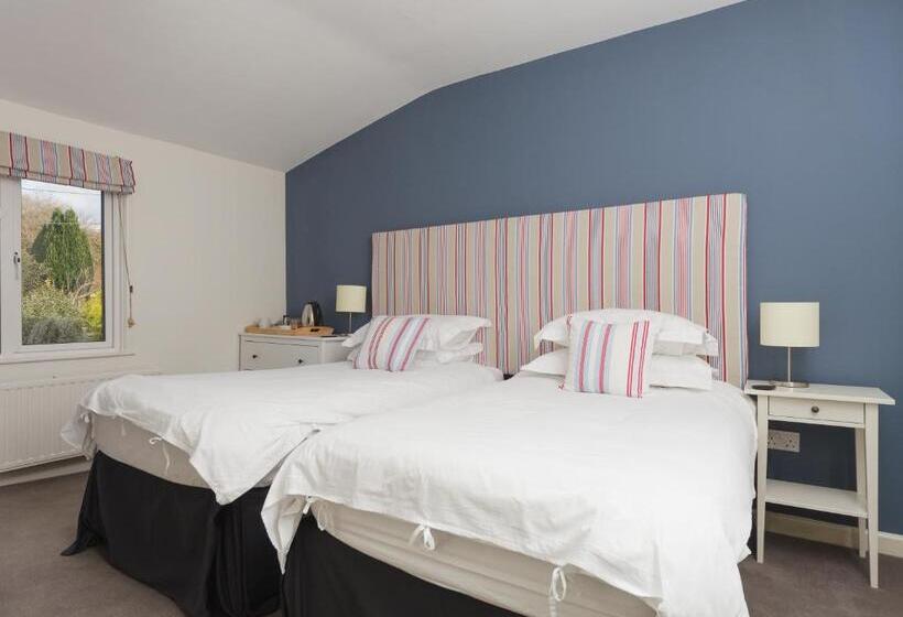 Bed and Breakfast Chillington House