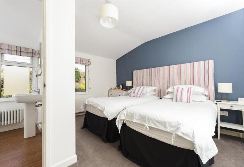 Bed and Breakfast Chillington House