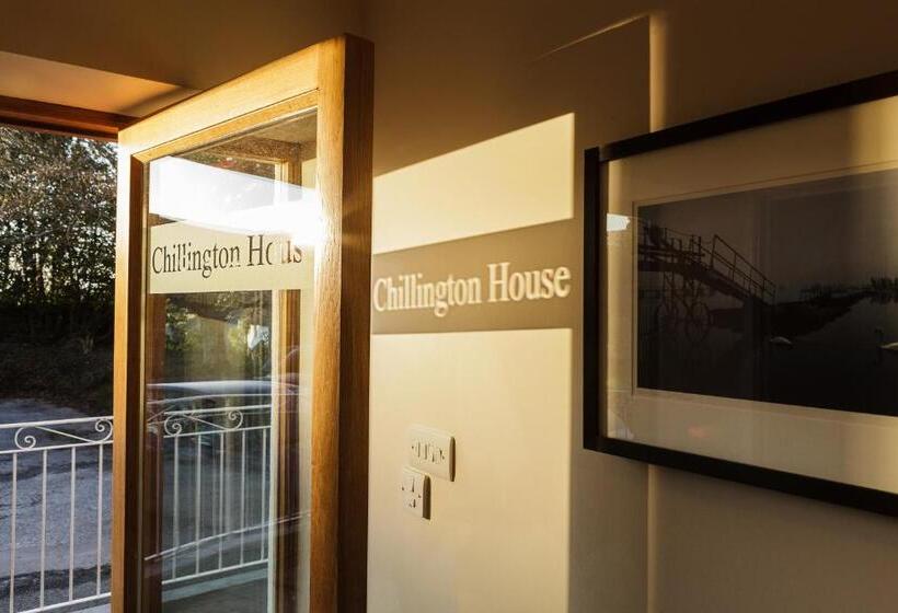 Bed and Breakfast Chillington House