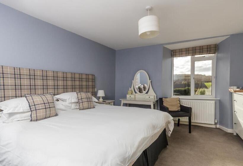 Bed and Breakfast Chillington House