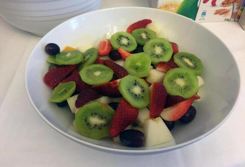 مبيت وإفطار Crickleigh House