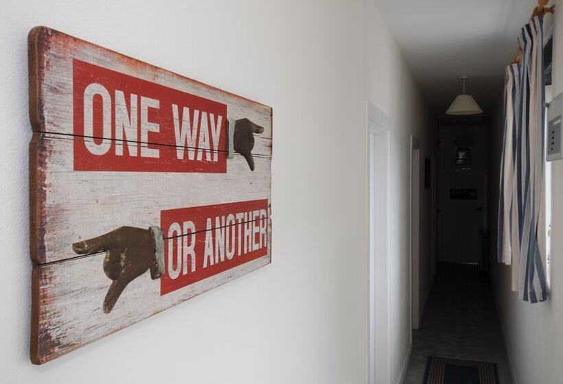 East Trewent Farm B&b