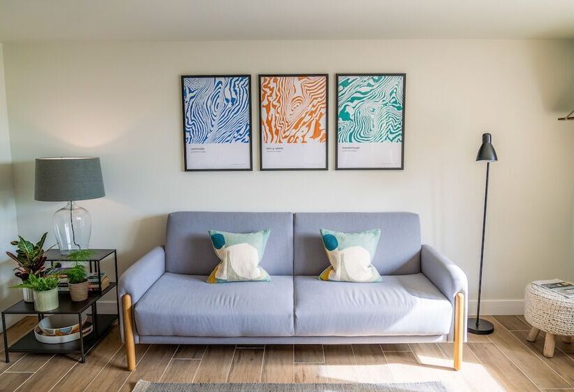 مبيت وإفطار Eastfield Lodge