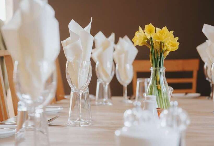 مبيت وإفطار Eastfield Lodge