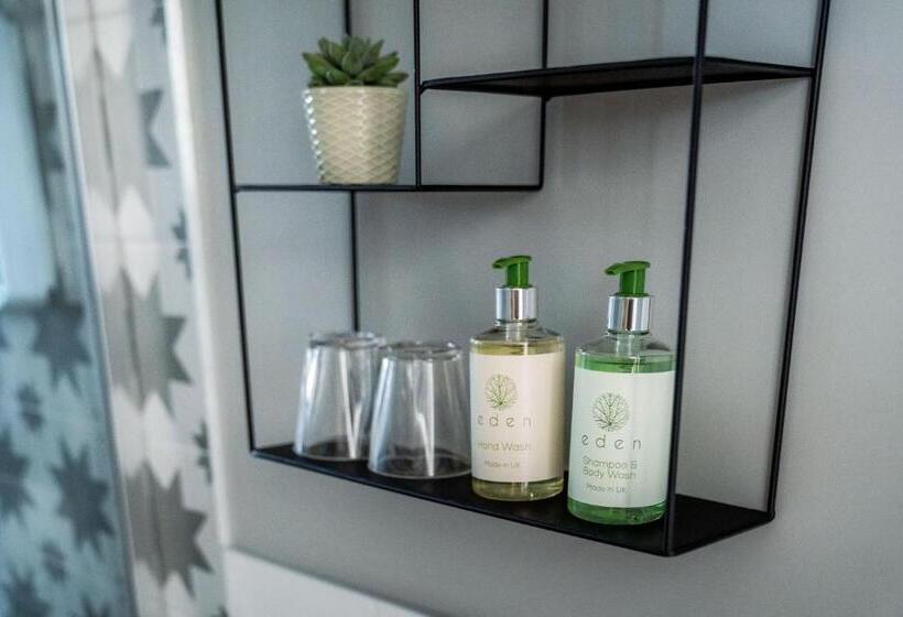 مبيت وإفطار Eastfield Lodge