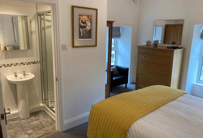 Bed and Breakfast Ebor House