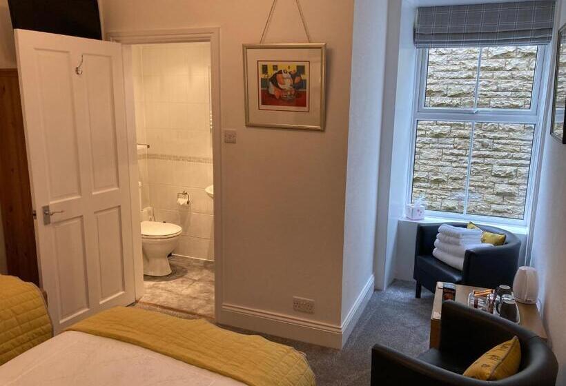 Bed and Breakfast Ebor House