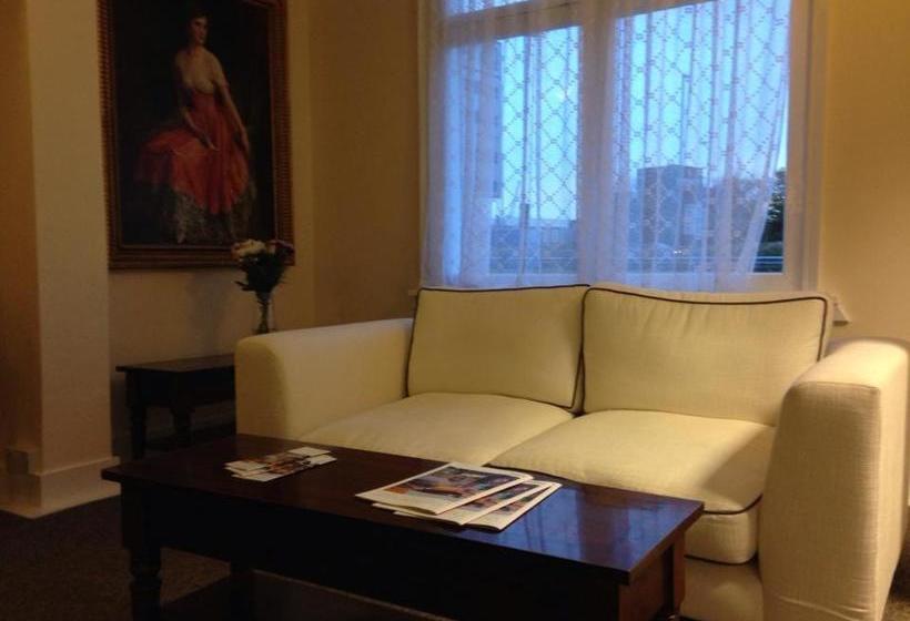 צימר Ferry House Lodge