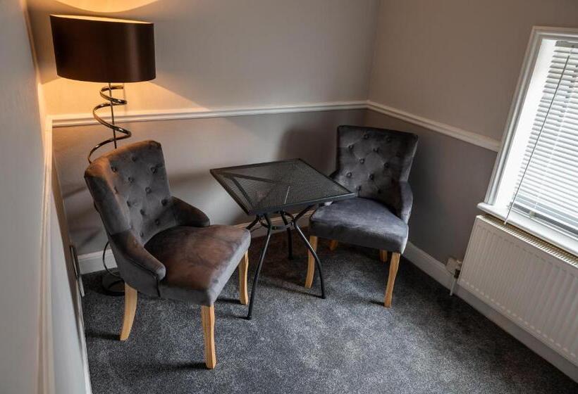 مبيت وإفطار Glenberis